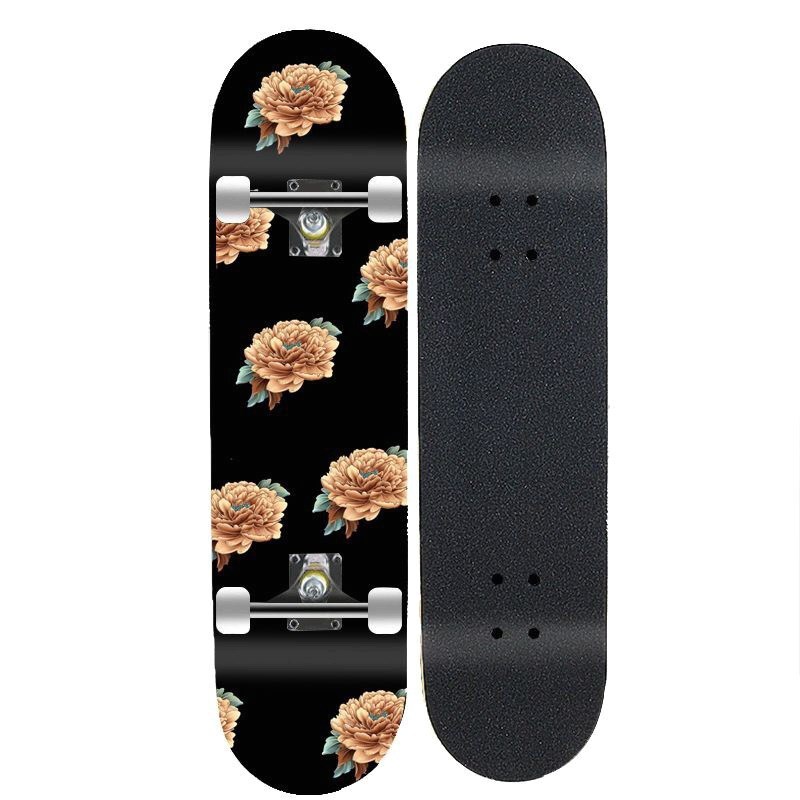 四轮滑板男女新手双翘板公路成人儿童青少年专业滑板车厂家PU轮子