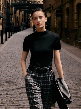 歌莉娅秋季新品半高领修身毛织套头衫1E8C5G300