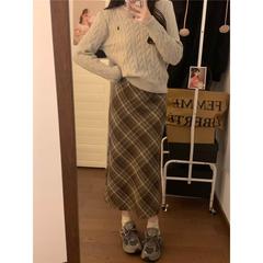 孕妇半身裙格纹撞色毛呢A字裙秋冬季小个子包臀裙高腰托腹一步裙