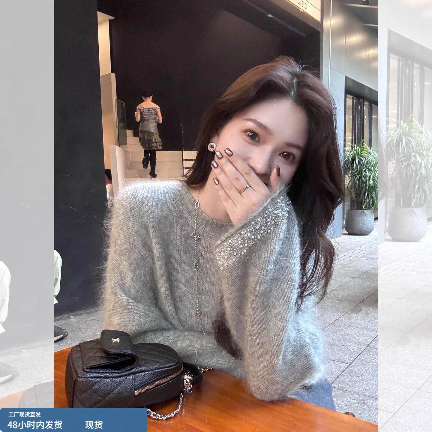 灰色软糯圆领毛衣女秋冬小个子宽松慵懒风钉珠针织衫内搭套头上衣