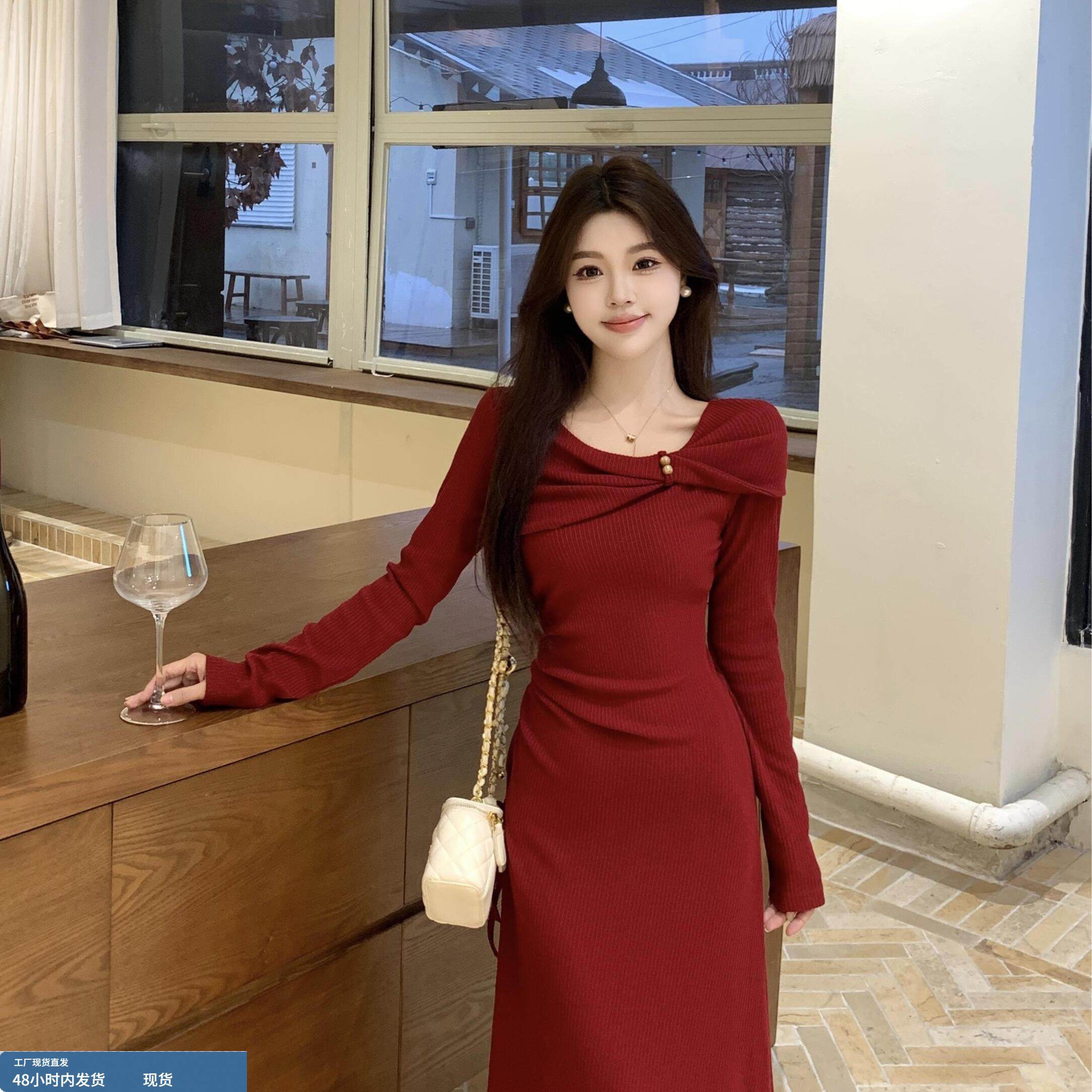 红色气质针织连衣裙女秋冬大码胖mm高级感收腰新娘订婚敬酒服裙子