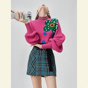 韩系氛围感早秋穿搭上衣小众不撞款洋气软糯慵懒风印花泡泡袖毛衣