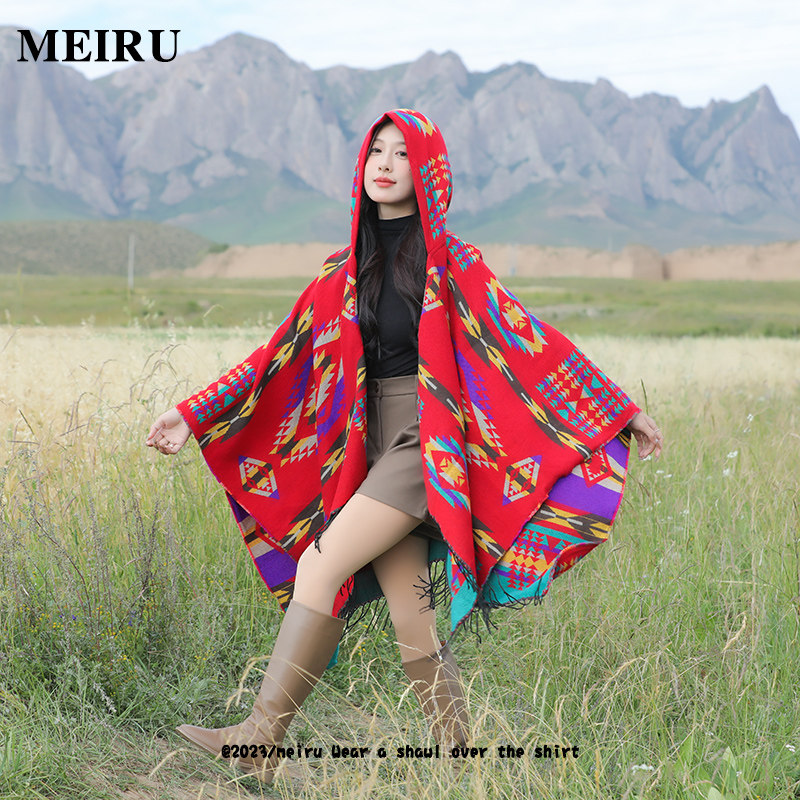 红色连帽披肩秋冬民族风保暖云南青海西藏旅行穿搭披风斗篷外套女,服饰配件/皮带/帽子/围巾,围巾/丝巾/披肩,淘宝优惠券,粉丝福利购,淘宝优惠卷