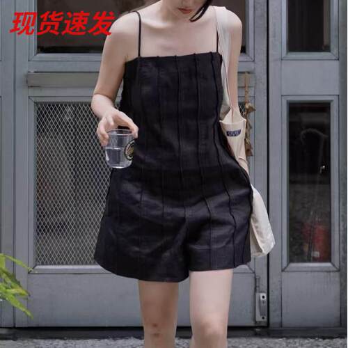 CS女装标准版型褶裥亚麻吊带