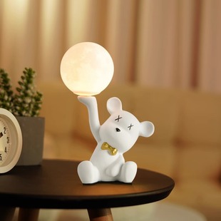 新款 小熊生日礼物装 饰小台灯创意可爱女生卧室床头小夜灯氛围灯具