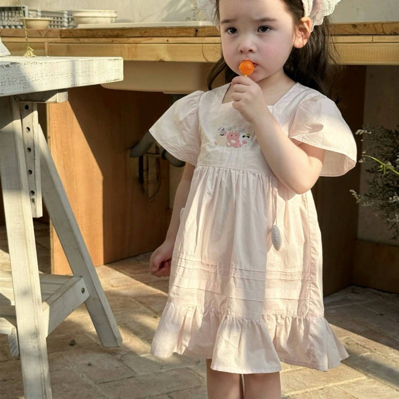 凡妈童装2025夏季新款女童小童韩版卡通刺绣泡泡袖爱心棉布连衣裙