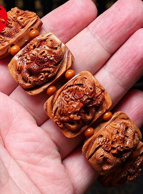 桃核手串九龙手牌精品核雕文玩手持把件新品手工浮雕手链男女款