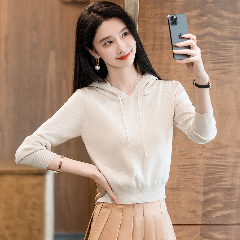 秋季2024新款薄款针织衫女装长袖带帽套头毛衣小个子短款连帽卫衣