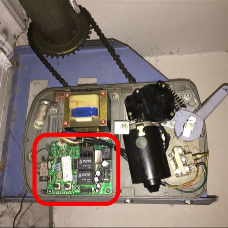 通用翻板车库门电机控制线路板智能卷帘门机械限位24V软启停包邮