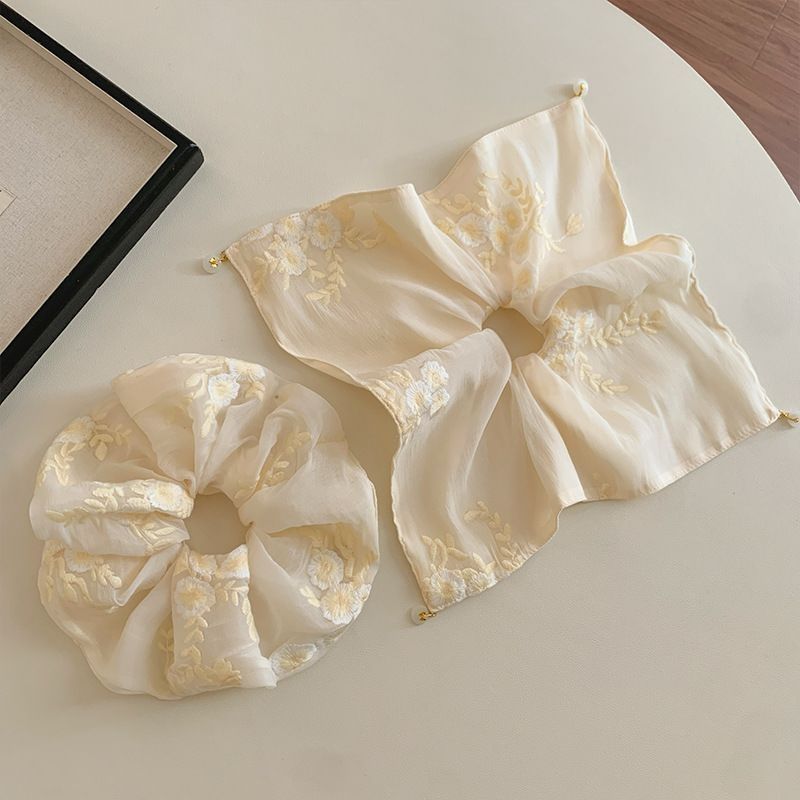 森系仙女米色刺绣方巾发圈新中式百搭头绳马尾扎发三角巾发饰头花