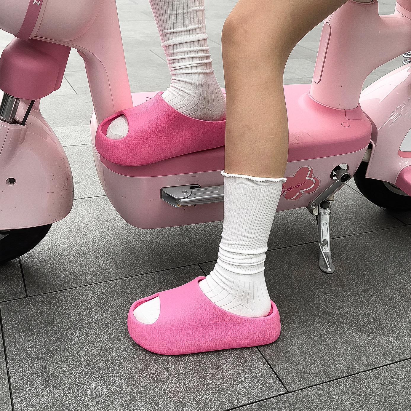 玫红色厚底拖鞋女外穿夏防滑室内家居增高拖鞋凉拖外出户外高级感