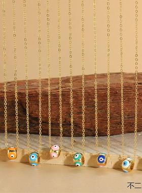 复古圆形镂空滴油眼睛项链