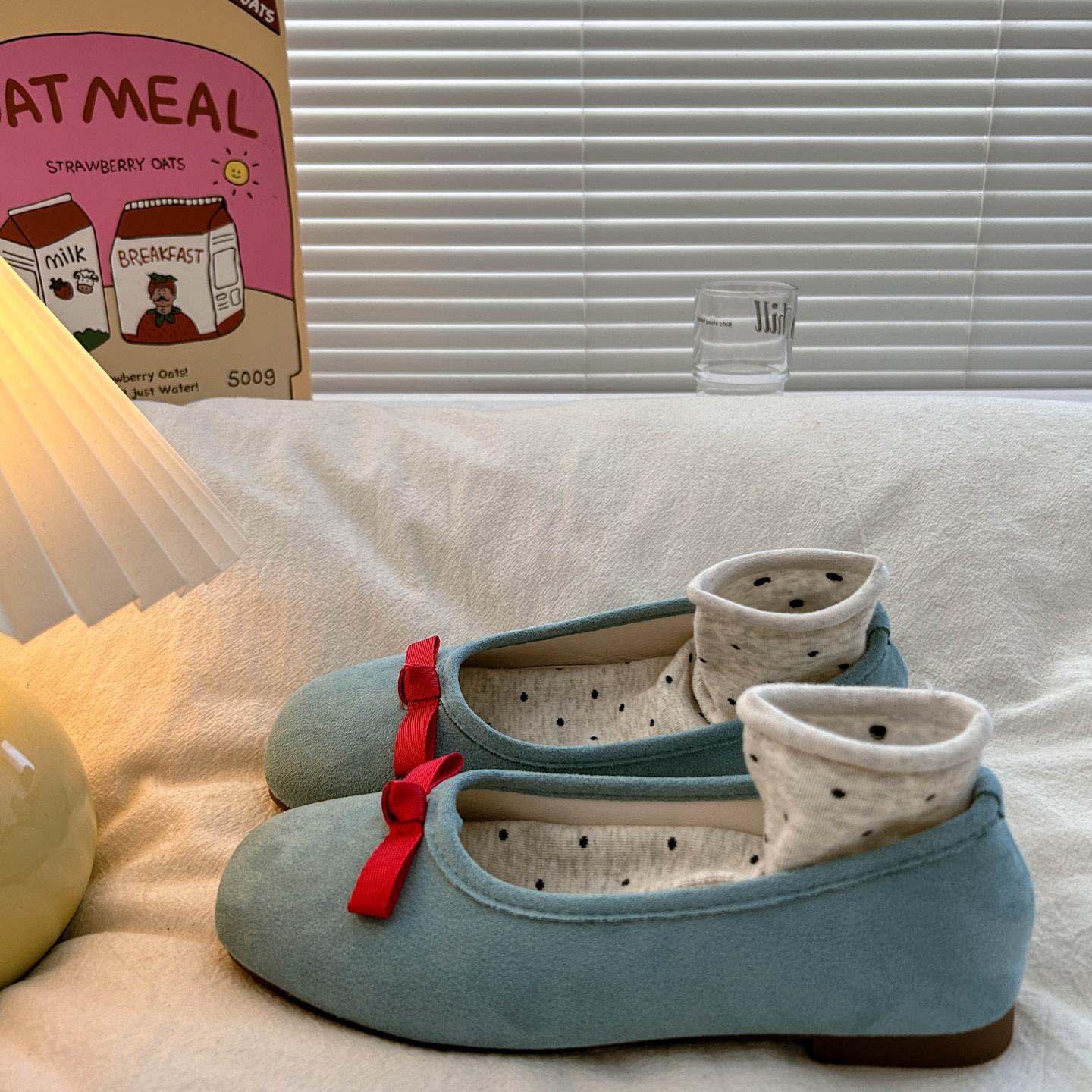 红色单鞋女设计感小众气质名媛秋季法式浅口软底芭蕾舞鞋女外穿