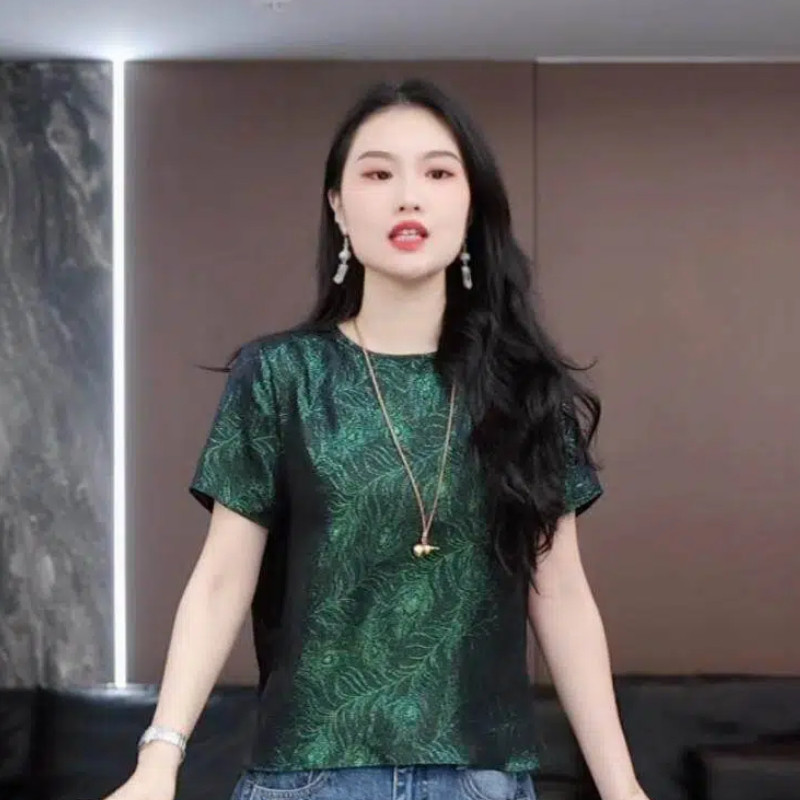 【澜姿】徐淼淼夏款'丹青妙笔'六通孔雀翎非遗金通正绢上衣BM2397