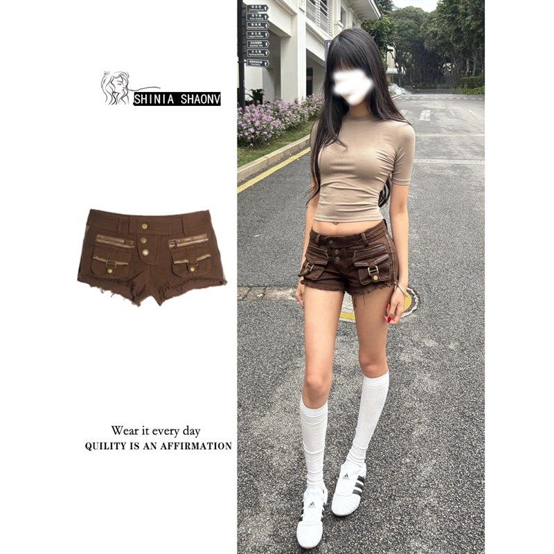废土风棕色水洗多口袋毛边牛仔短裤女夏季复古低腰修身显瘦短裤子