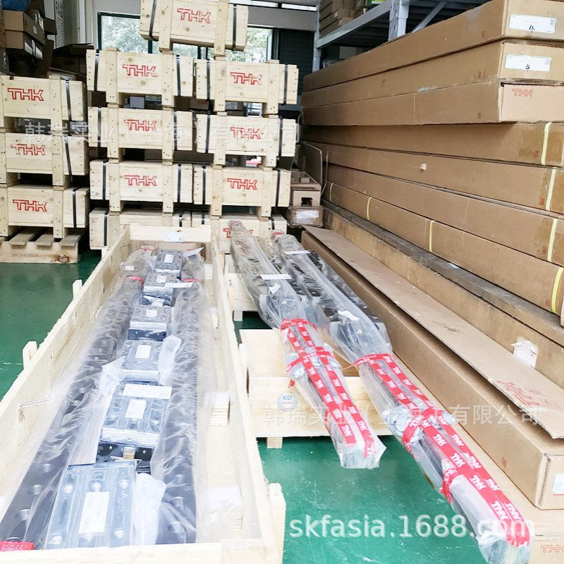 THK滑块 SRG55C1SS / SRG55C1SSC0 / SRG55C1QZKKHH