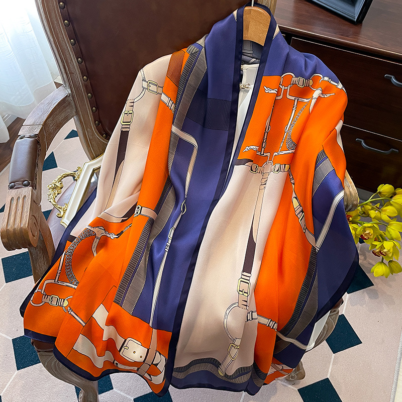 日本品质橙色丝巾女春秋冬季薄款妈妈2025新款真丝桑蚕丝高档长围