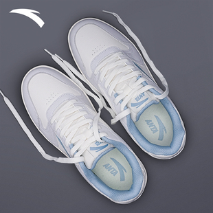 安踏板鞋男款2026新款春季初中生青少年低帮百搭学生轻便小白鞋子