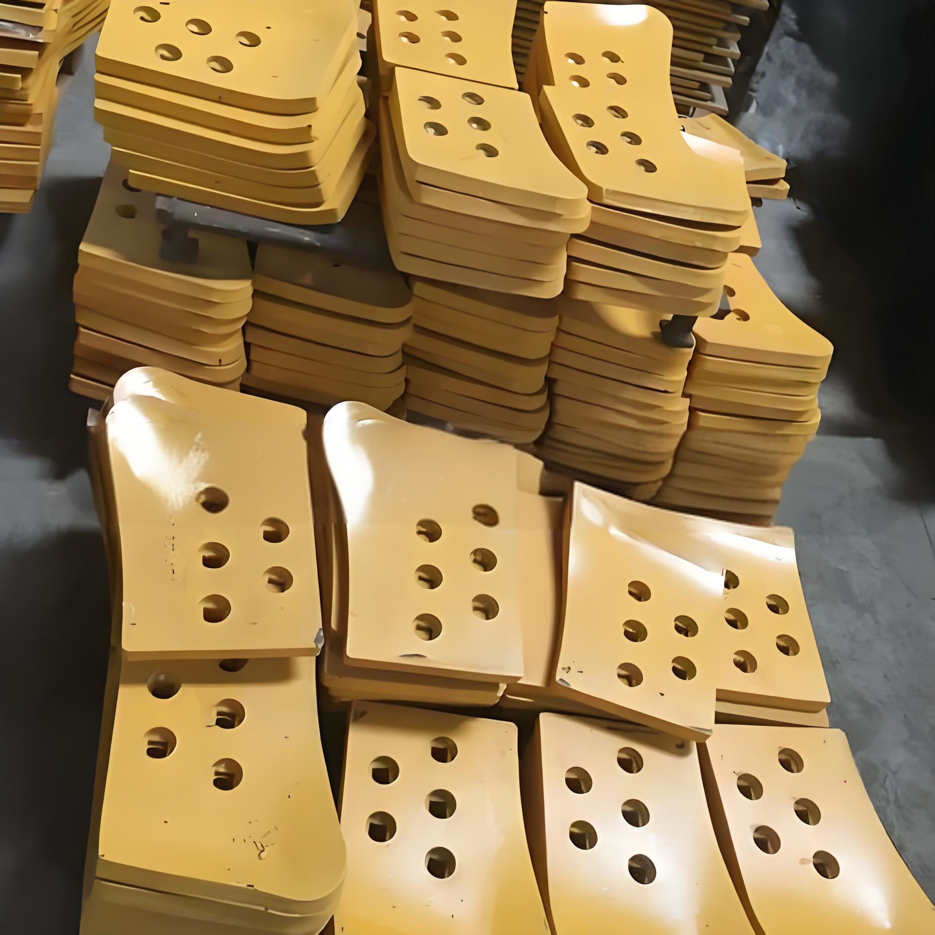 推土机SD23定位销轴件号  6681-21-4750 用于推土机发动机悬挂