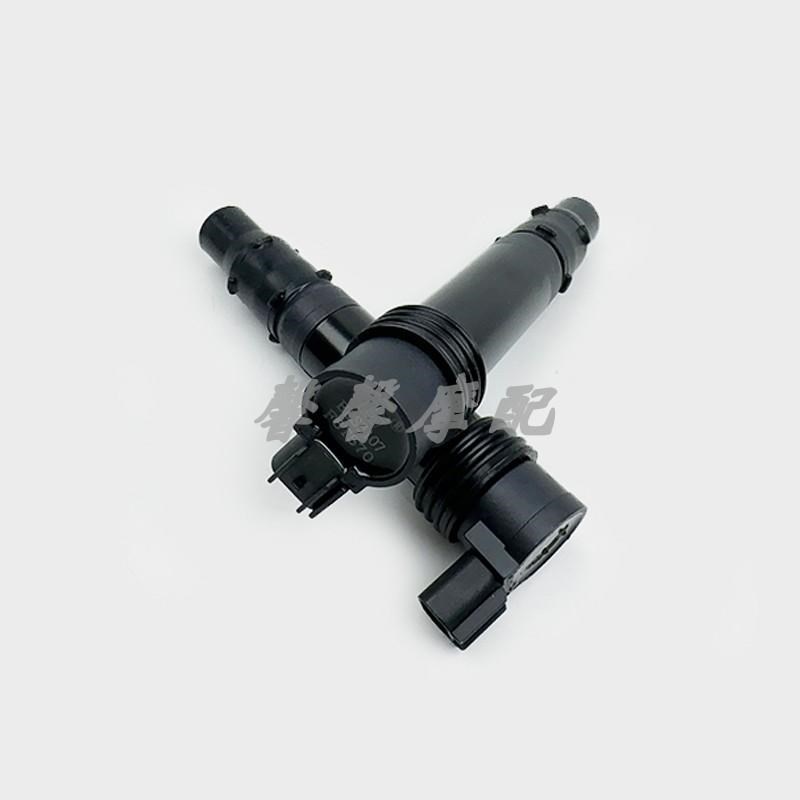 适用川崎ZX-6R ZXm-10R Z900 Z1000 Z800点火线圈高压包点火高压