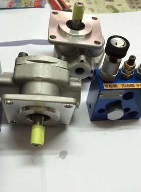 巨丰高压新款上市换向阀液压供应x齿轮泵附升降阀YEFRY4RY7RY8R