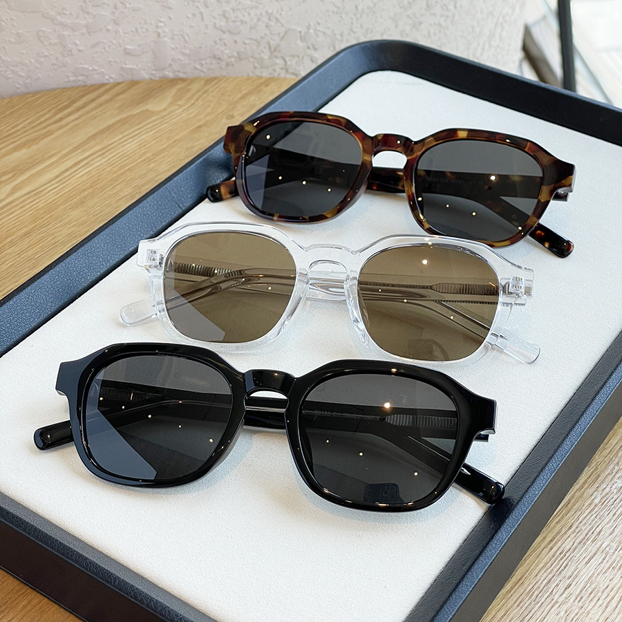 日本品质新款韩系个性TR90偏光太阳眼镜高级感男女网红街拍复古板