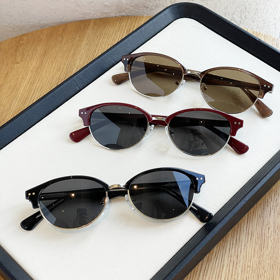日本品质TR板材脚个性猫形眉毛偏光太阳眼镜男女时尚网红街拍复古