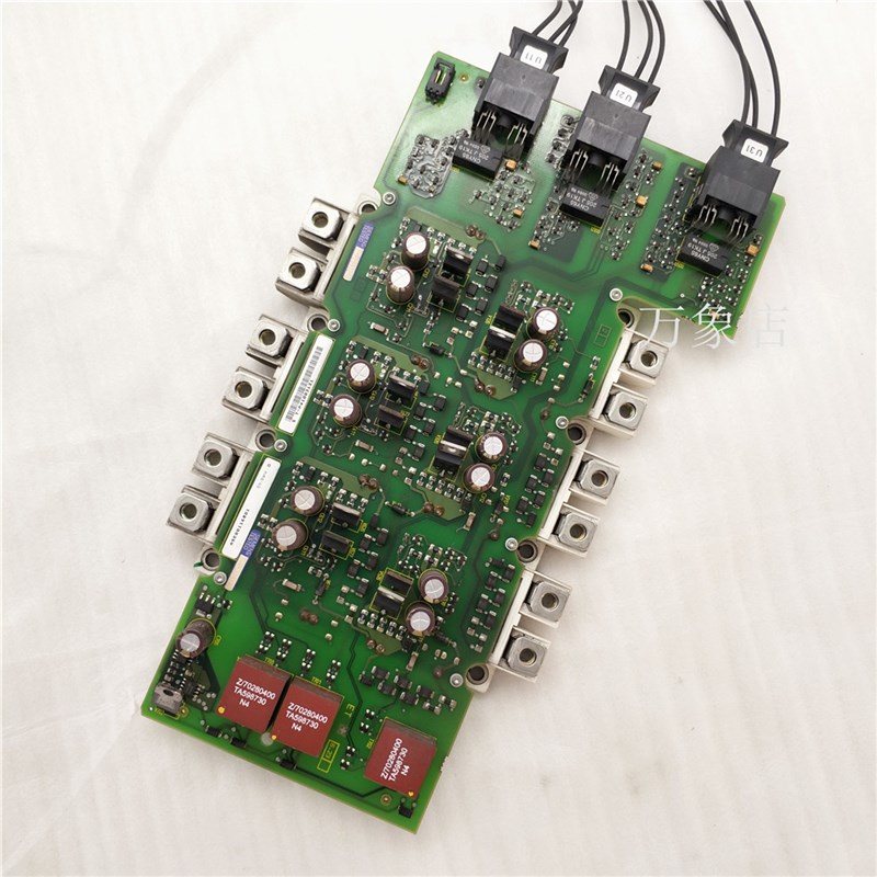 6SE6440-2UD38 驱动板IGD触发板带z模块 A5E00116801 90KW-110kw