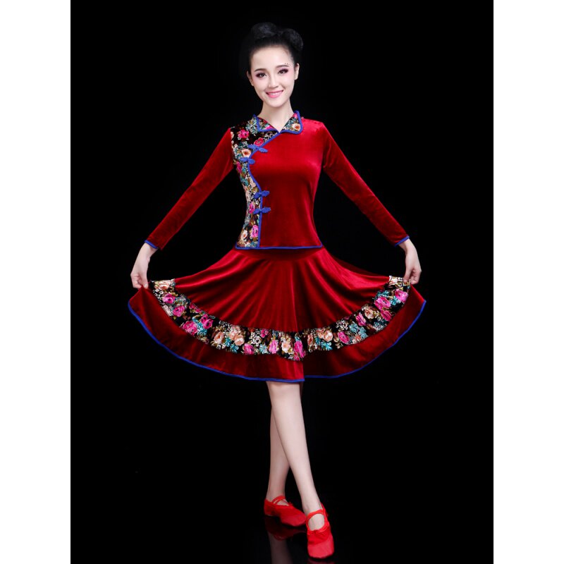 新款广场舞金丝绒舞蹈服套装秋冬季加厚中老年跳舞演出服装秧歌舞