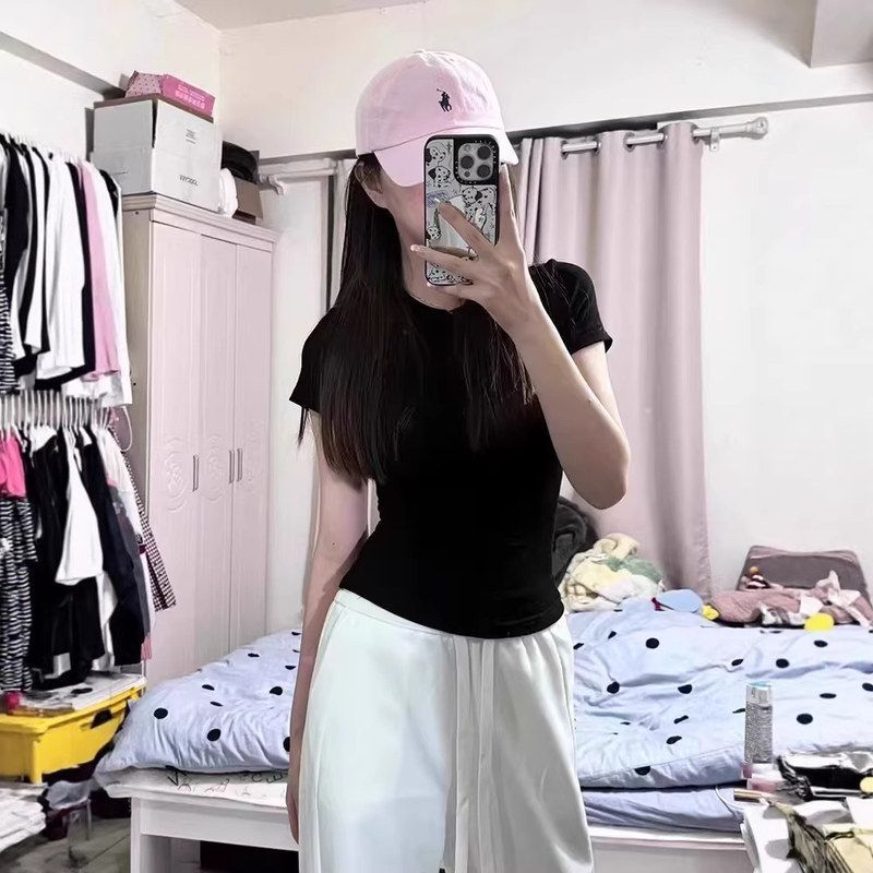 纯欲打底上衣T桖女短袖正肩紧身辣妹黑色同款显瘦宅女收腰发财
