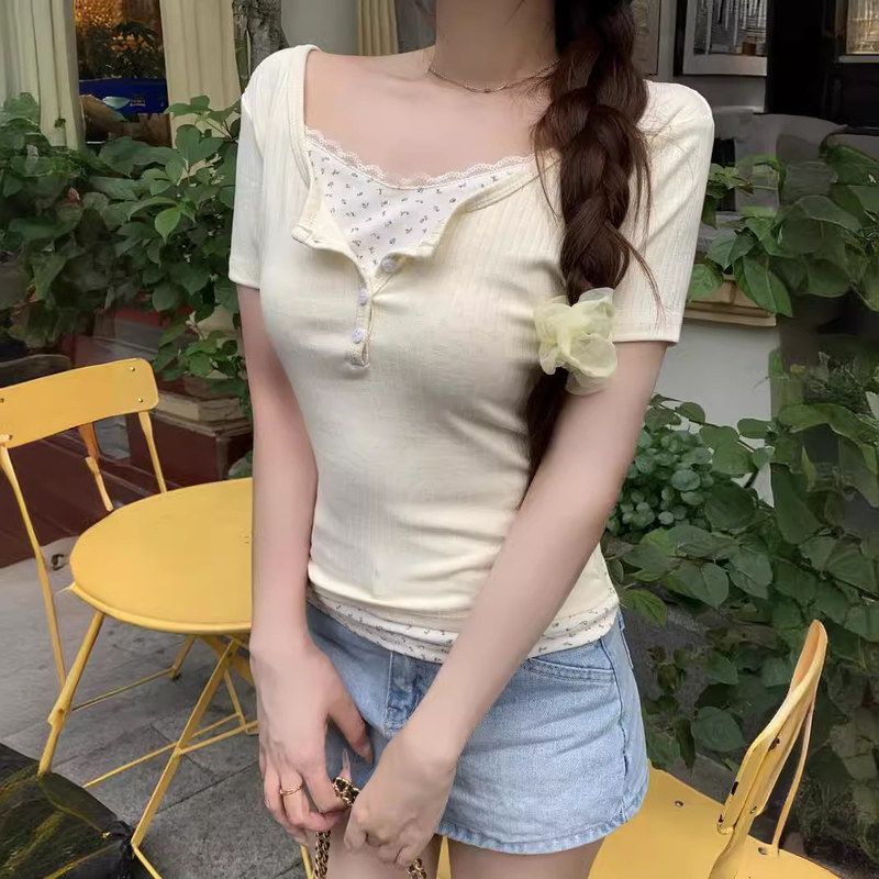 蕾丝花边假两件碎花正肩短袖t恤女夏季修身显瘦辣妹短款紧身上衣