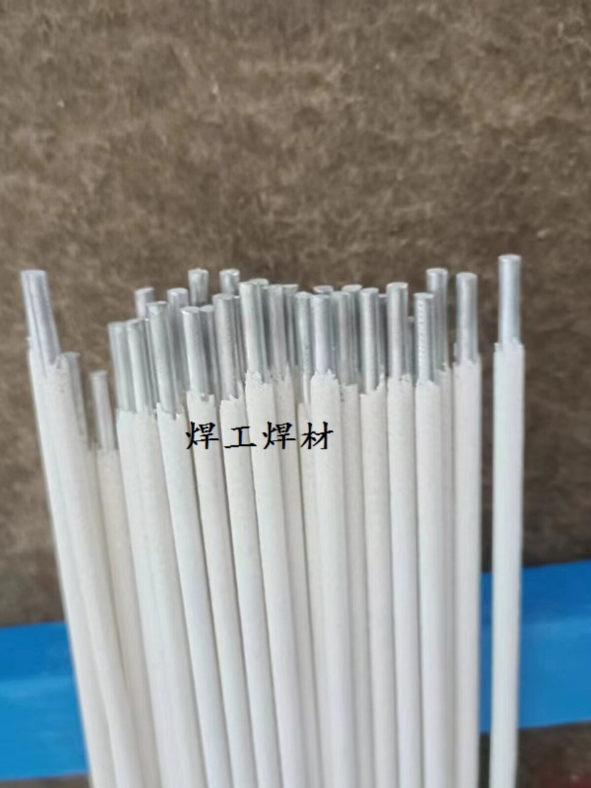 普通电焊机用铝焊条L109纯铝焊条L209铝硅L309铝猛L409铝镁电焊条