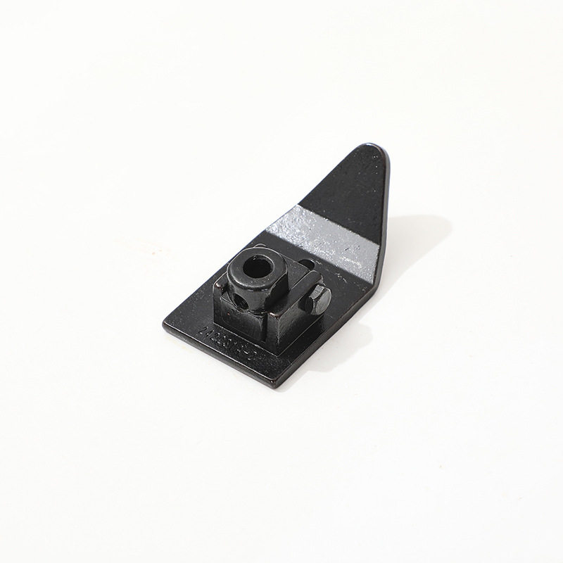 纽朗牌缝包机NP-7A-2双针手提封包机工业缝纫机零件242231A-2压脚