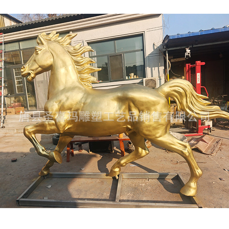 铸铝仿铜马雕塑 铸铝摆件雕塑厂家 纯铜八骏马奔马飞马 马踏飞燕