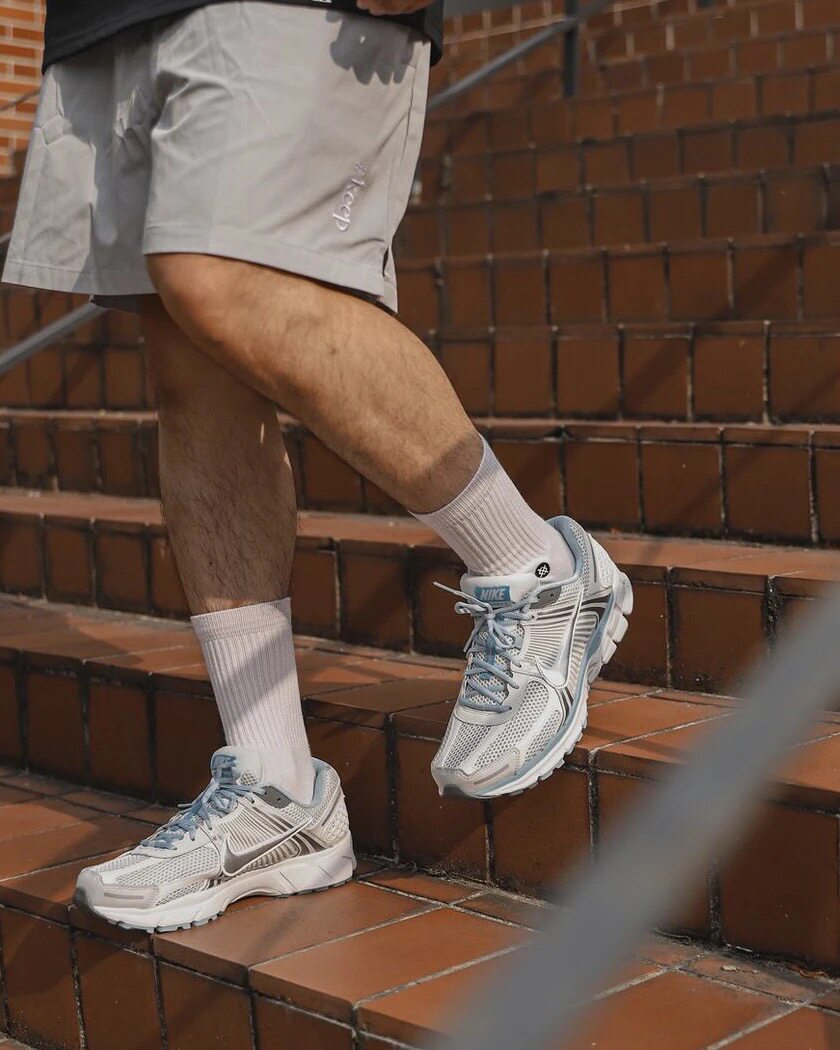 nike zoom运动休闲蓝色跑步鞋fn3432-001 lz仓