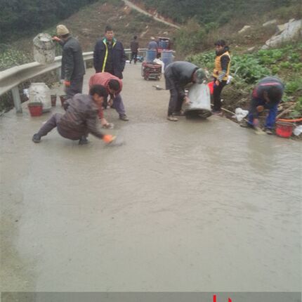 极速引领混凝土路面修补料v环保抹面后颜色与路面颜色接近耐用不