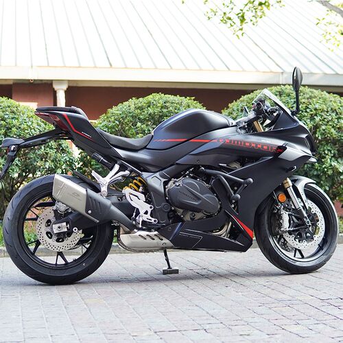 适用钱江赛600RS护杠保险杠一字杠防K摔杆防摔球加粗加长防摔棒