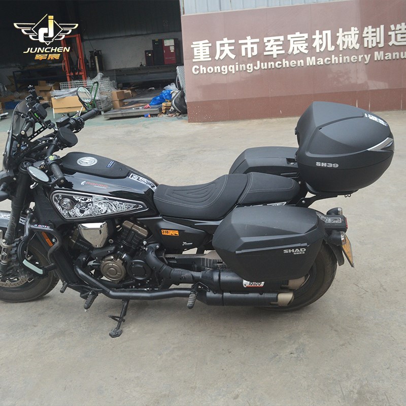 适用于钱江闪600三箱边箱夏德尾箱QJ6F00-12B后备箱改装件边架尾