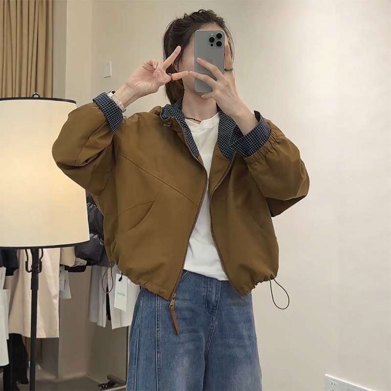 袖口拼接格子连帽短外套女