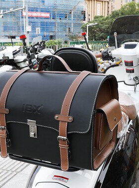 通用摩配适用25款RAGP150竞技挡风靠背货架尾包W一站式改装配件