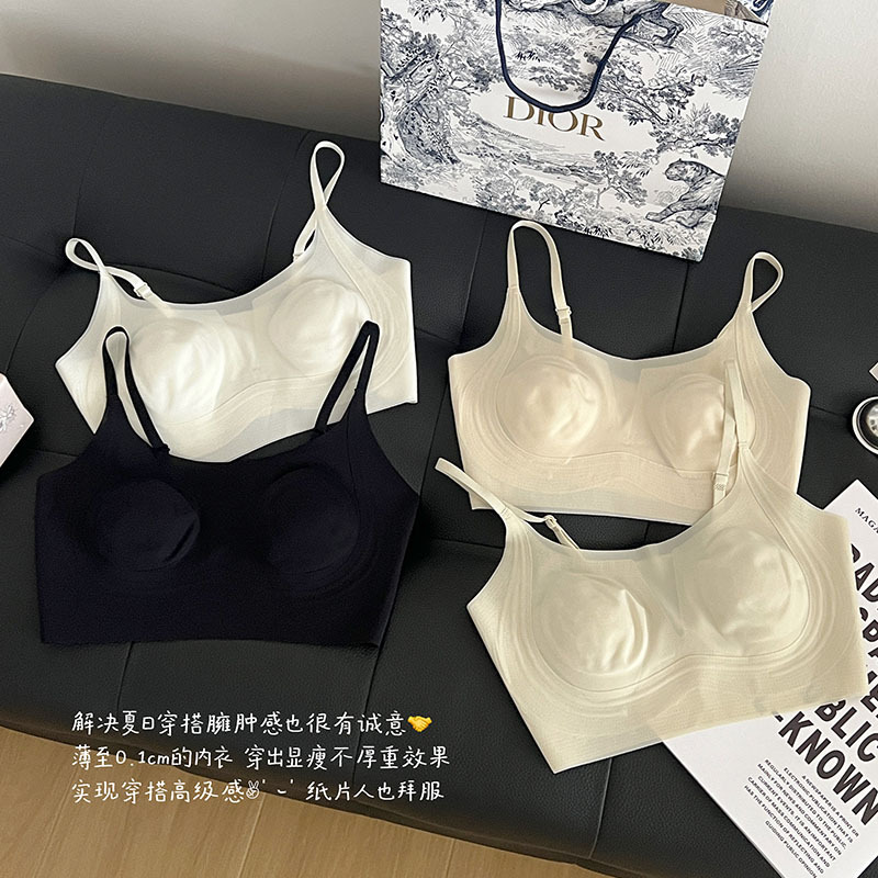 日本品质原版轻薄凉皮兔耳花瓣杯文胸背心式bra大胸显小透气无痕
