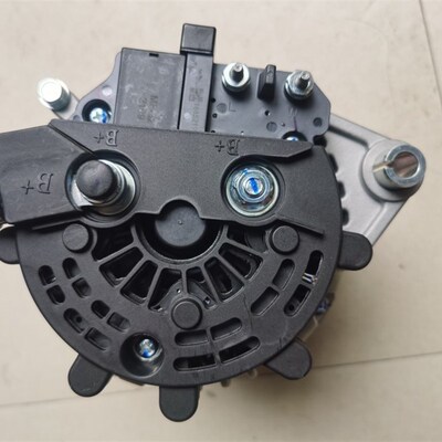 驻车空调大功率 发电机AVmi168SC3022 X 28V 150A D4DYC-3701100A