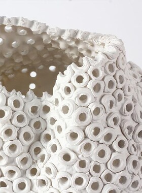 家居约现代白色树镂简空现代厅装饰花器脂摆件Z03432X酒店玄关餐