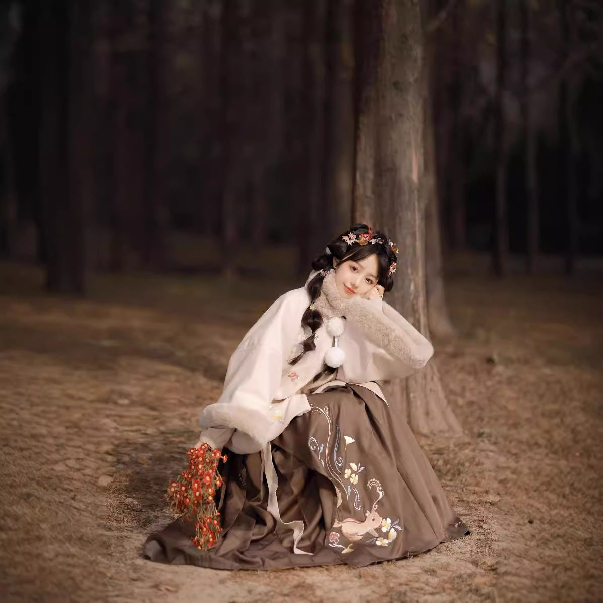 慕仙原创【跳跳糖】明制对襟方领半袖披袄汉服女毛呢秋冬正品刺绣,女装/女士精品,汉服套装,淘宝优惠券,粉丝福利购,淘宝优惠卷