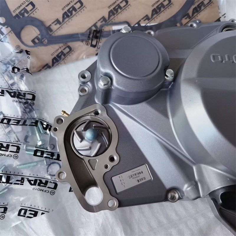 22-23东风250Sr250Nk滑动G离合器侧盖右侧盖隔板总成总成