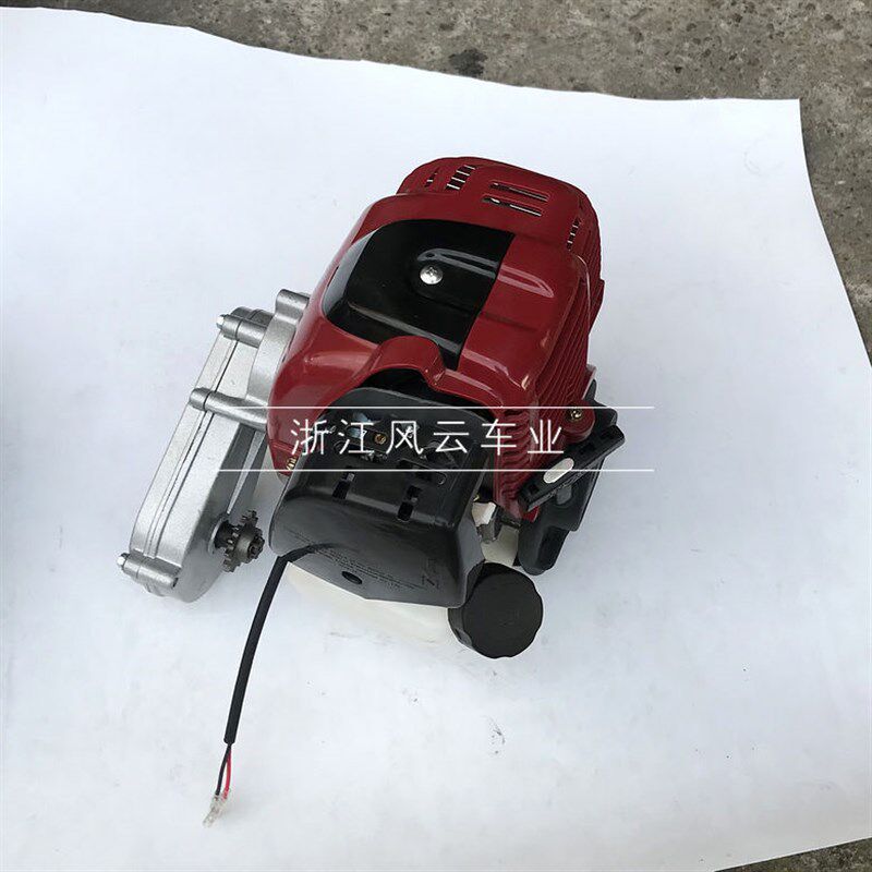 迷你小跑摩托车4四l冲程发动机 改装自行车49CC汽油机 变速箱油箱