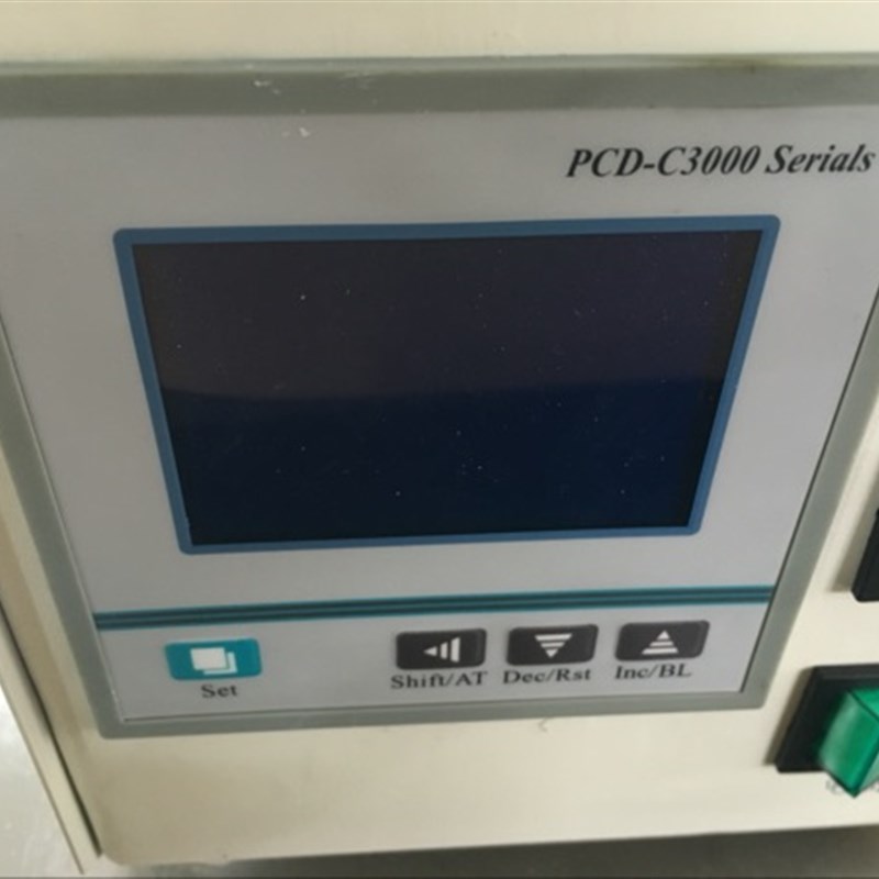 PCD-C3000温控仪表PCHB-C60N00液晶横版恒温控制器