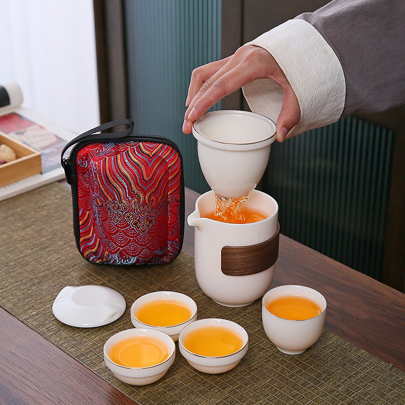 旅行茶具一壶四杯简约车载防烫羊脂玉白瓷便携式包套装陶瓷快客杯
