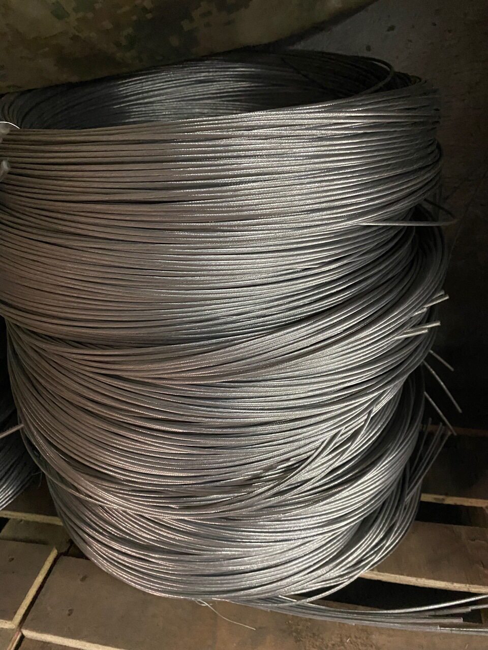 10KW镍铬合金电阻丝37股履带式加热片专用丝