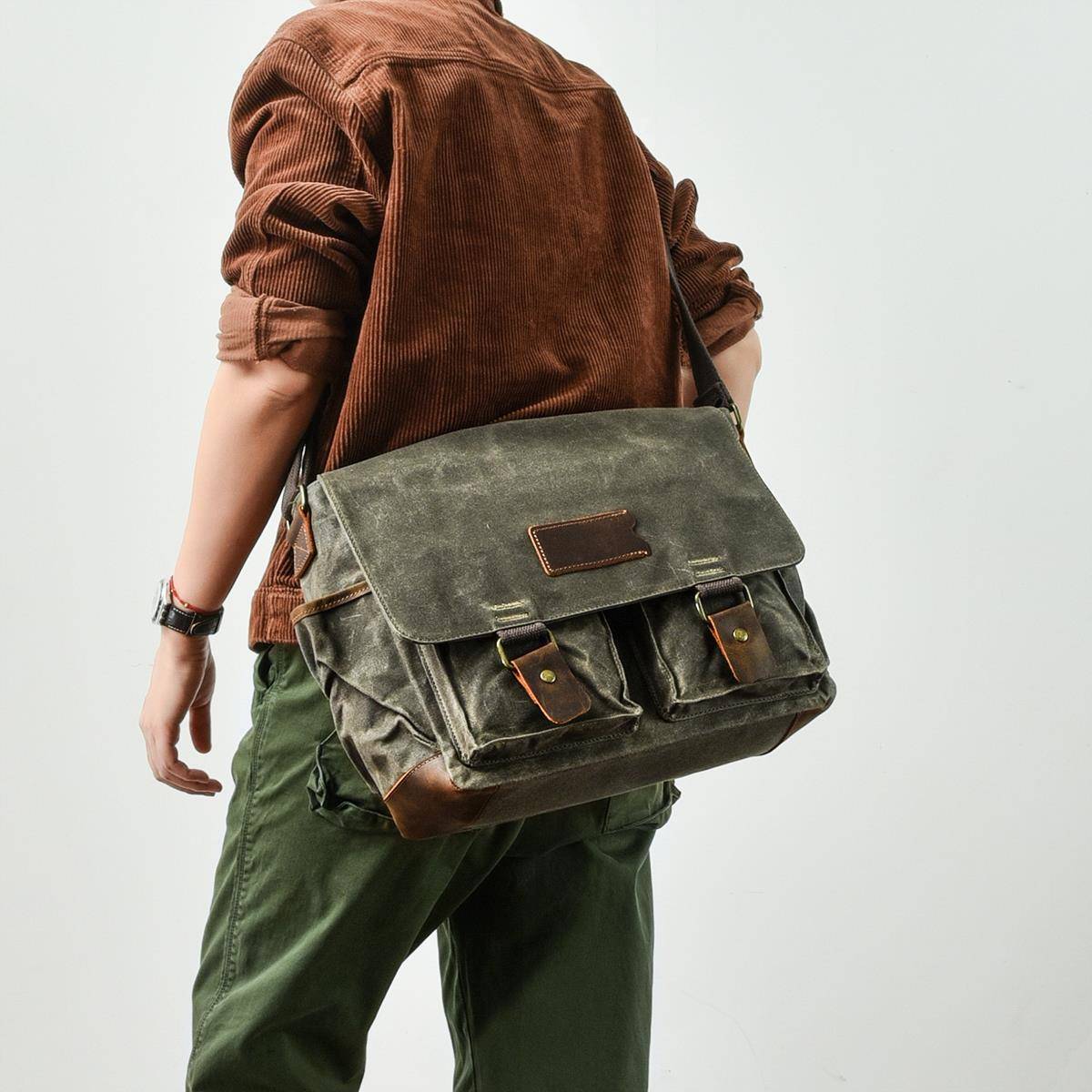 复古做旧男士邮差包油蜡帆布单肩硬挺斜挎包潮流休闲男包